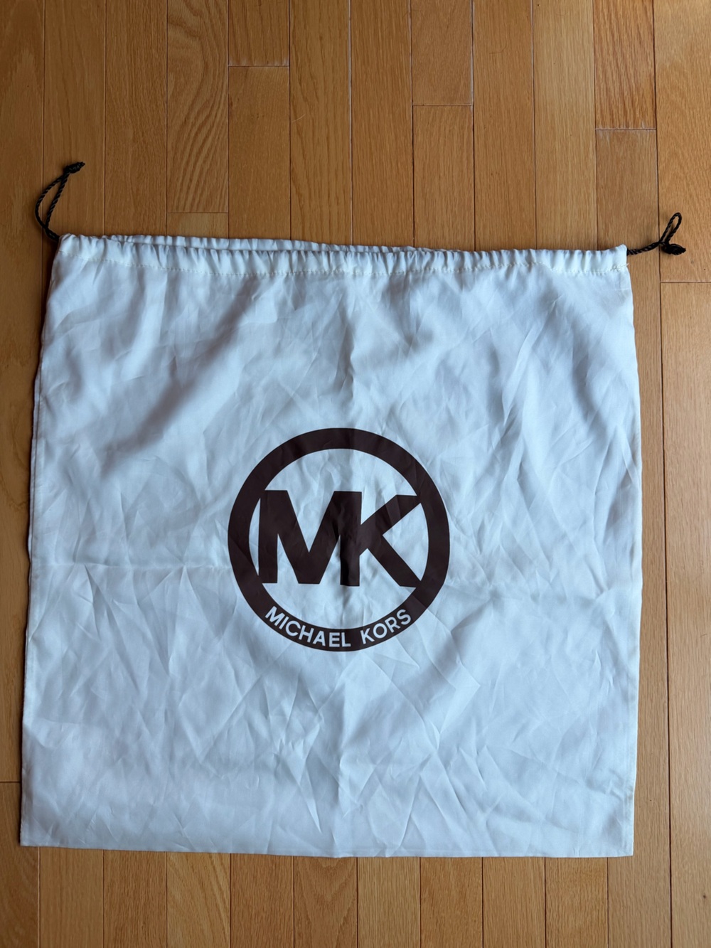 Michael Kors White Drawstring Dust Bag with Brown MK Emblem